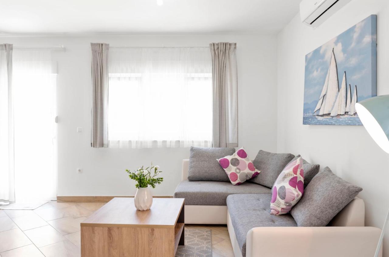 Aaa Anic Amazing Apartments Deluxe Spalato Esterno foto