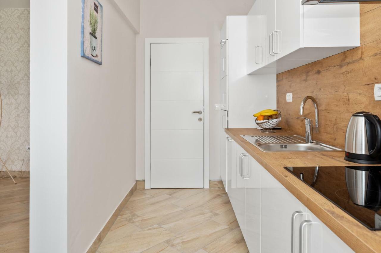 Aaa Anic Amazing Apartments Deluxe Spalato Esterno foto