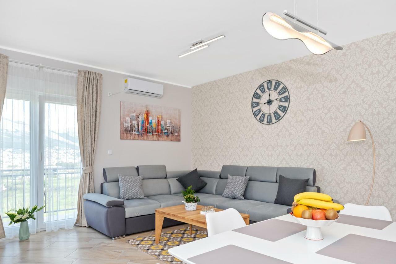 Aaa Anic Amazing Apartments Deluxe Spalato Esterno foto